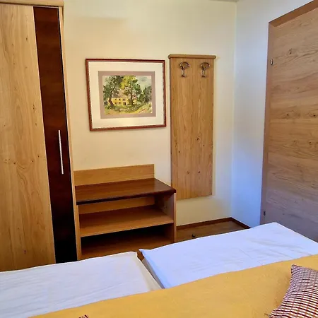 Landgasthof Trattnig Schiefling am See Room photo
